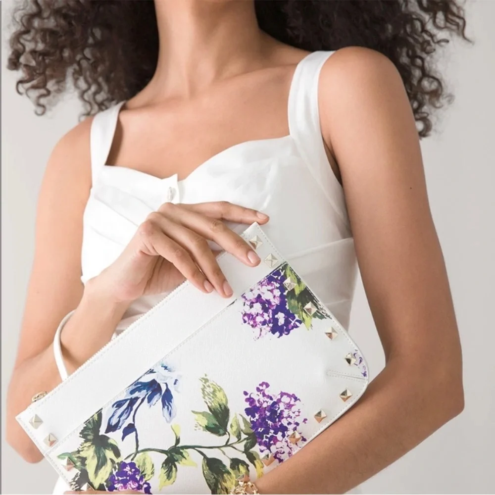 WHBM White House Black Market Hydrangea Floral Wristlet Pouch Clutch Stud Accent